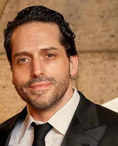 Read more about the article Dan Herbatschek Los Angeles: A Modern Thinker at the Crossroads of Mathematics, Philosophy, and Technology